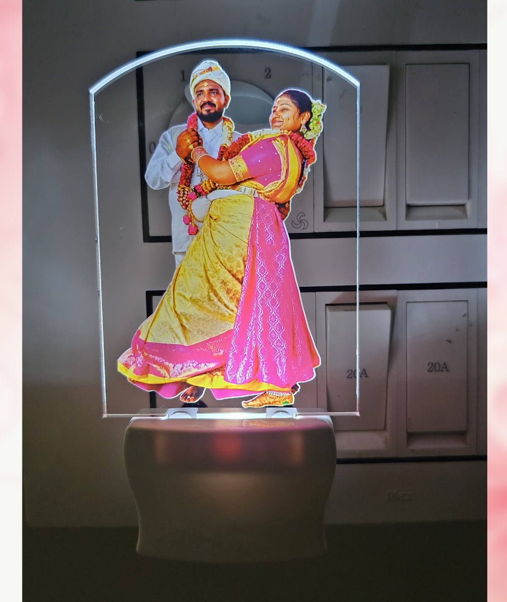 Custom Photo Lamp 5 Inch Size Plug In Base White Light